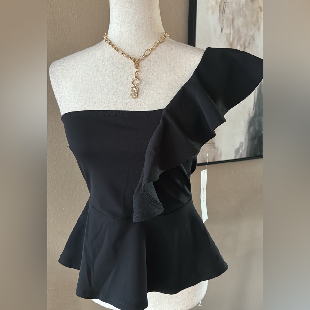 One shoulder ruffle top